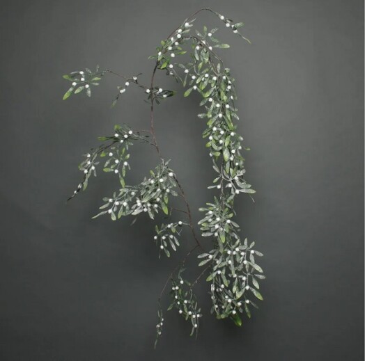 180cm Frosted White Berry Mistletoe Garland